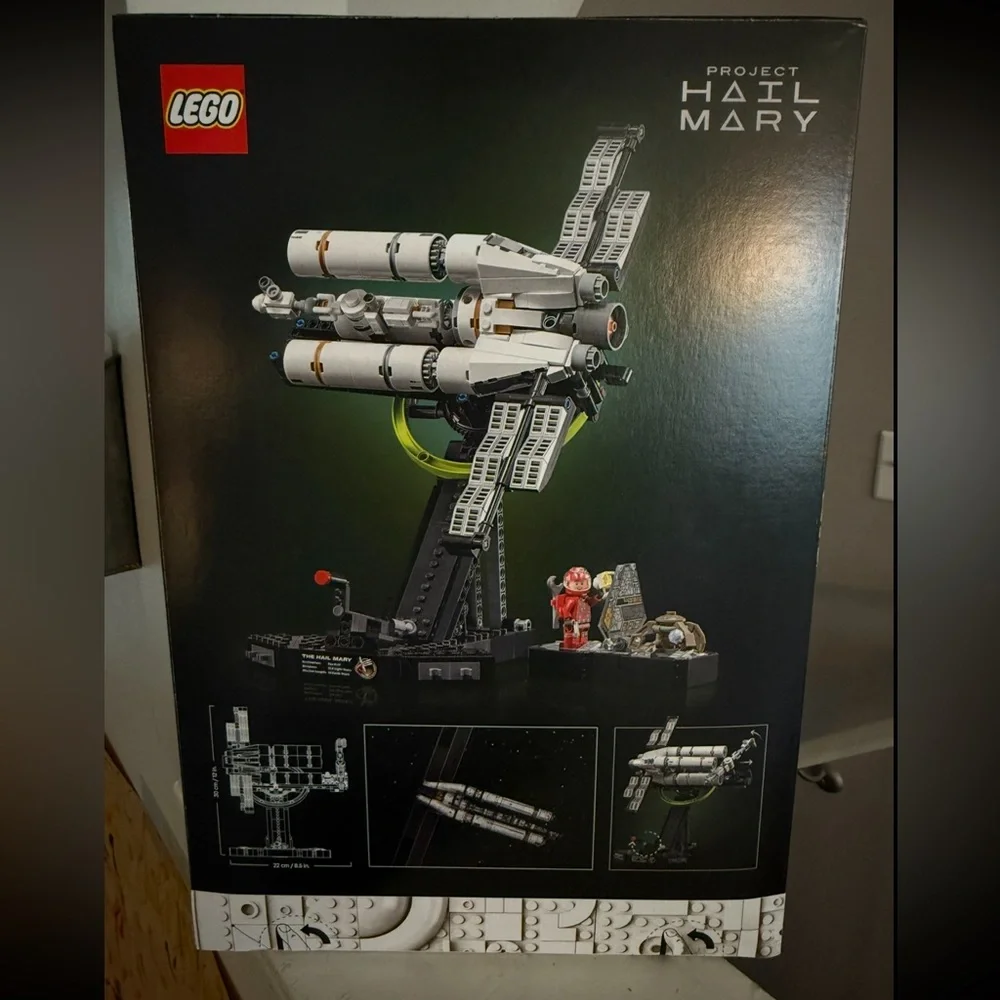 Lego Project Hail Mary Lego 11389 - Picture 2 of 2